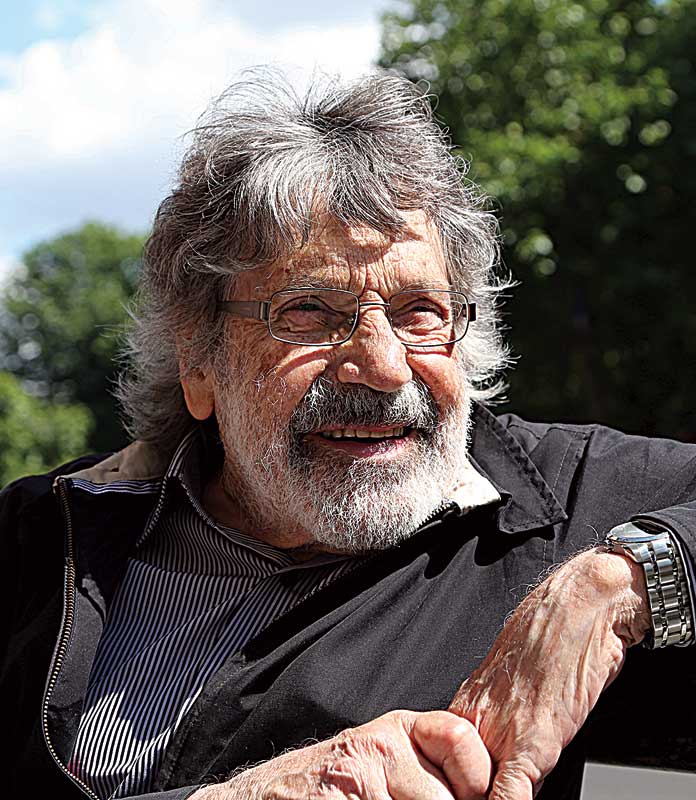 Carlos Cruz Diez Doctor Honoris Causa ArtNexus